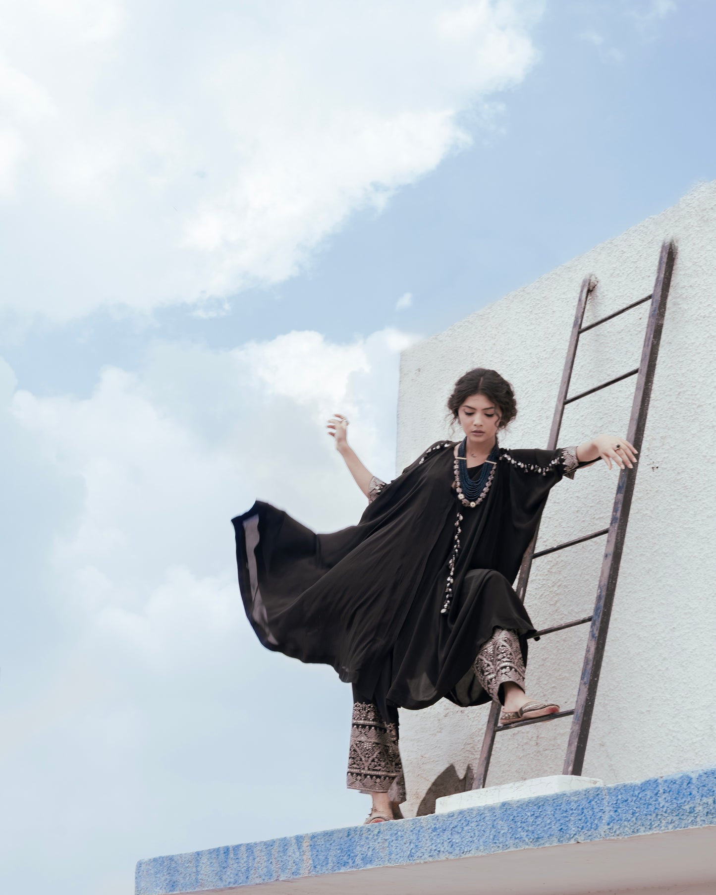 ROOHANI KAFTAN BLACK