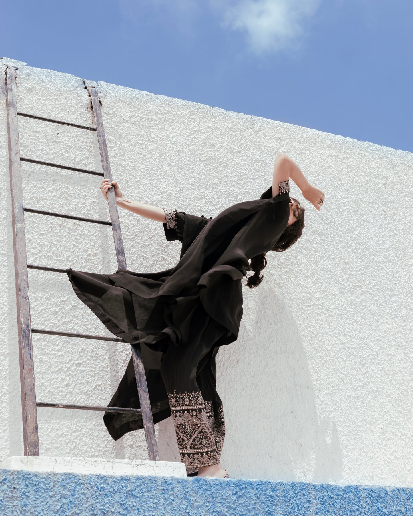 ROOHANI KAFTAN BLACK