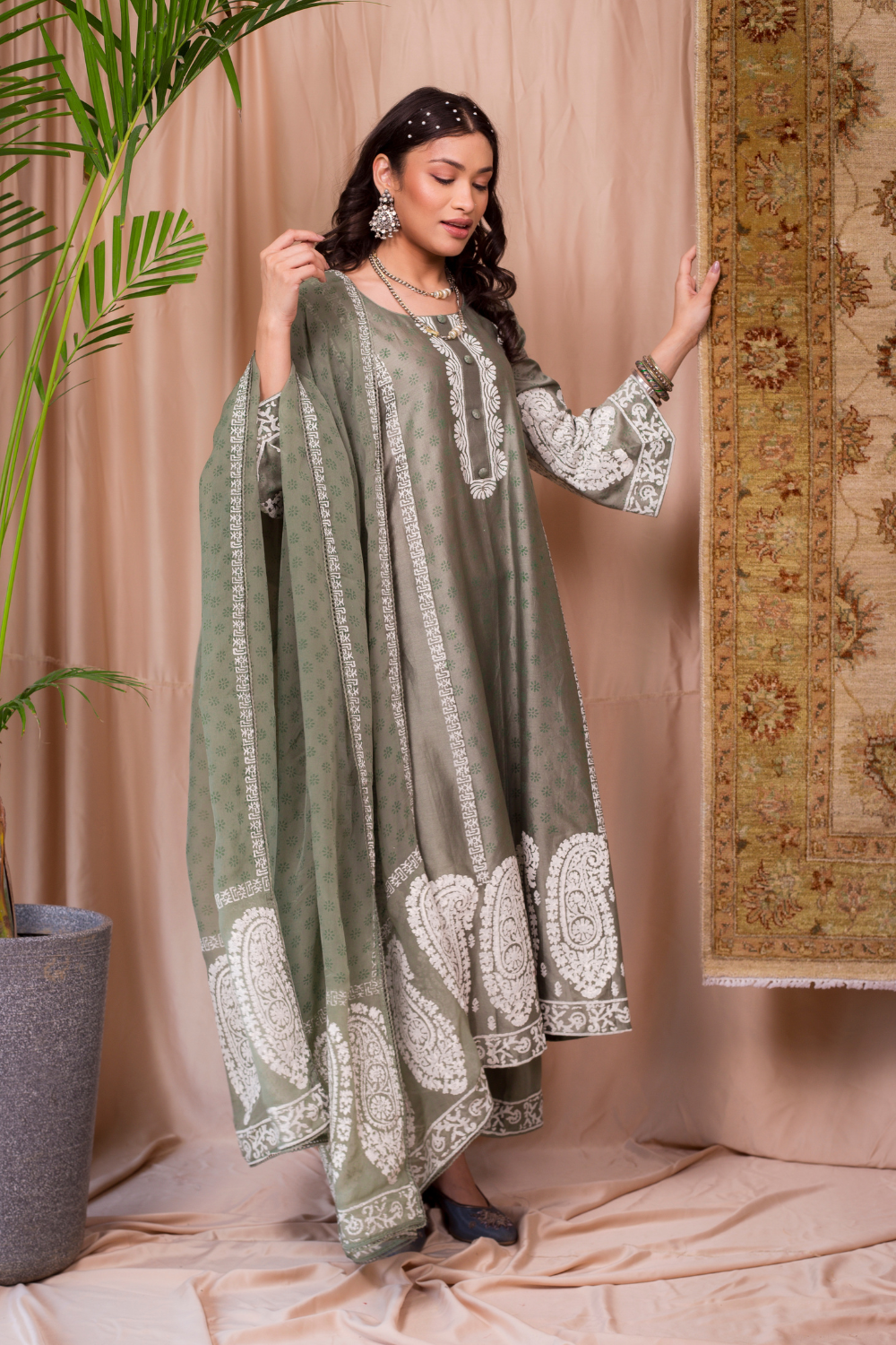 Naaz Style 03 (Ambi Gehra Block)
