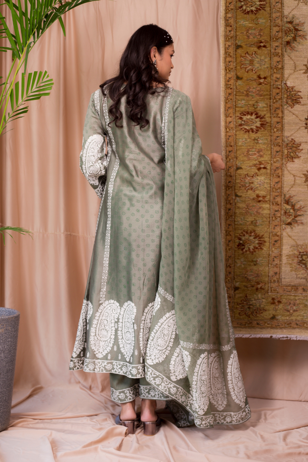 Naaz Style 03 (Ambi Gehra Block)