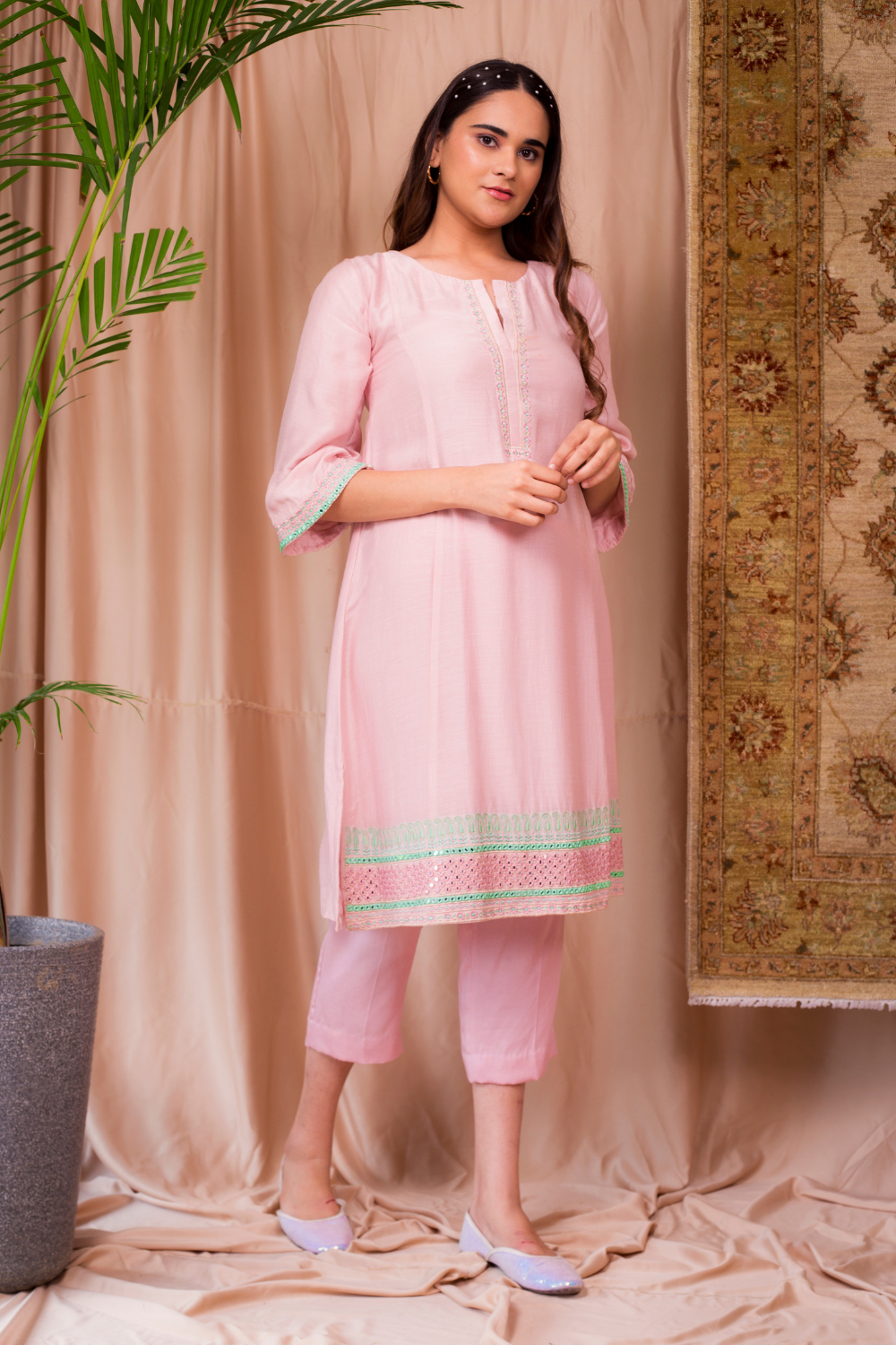 Noor Style 01 (Mirror Gehra With Straight Pants)