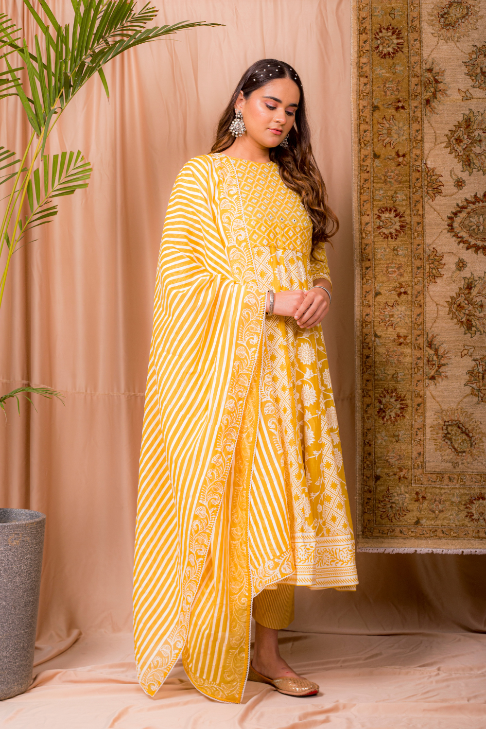 Naaz Style 04 (Mirror Yoke Block Kali)