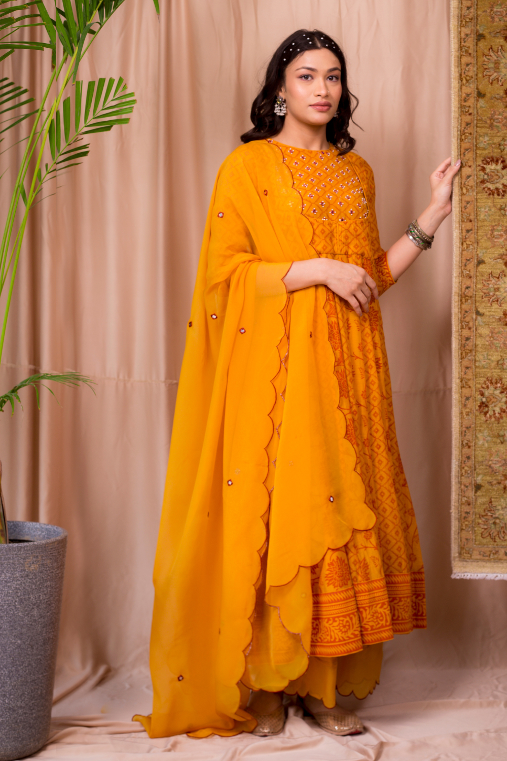 Naaz Style 04 (Mirror Yoke Block Kali)