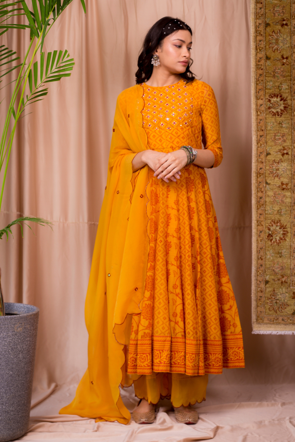 Naaz Style 04 (Mirror Yoke Block Kali)
