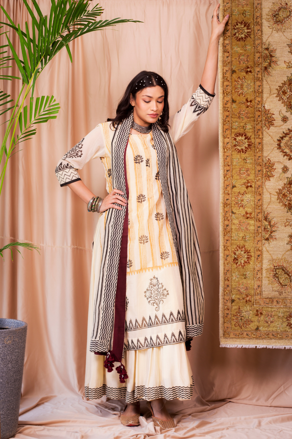 Naaz Style 06 (Voil Straight Block with Stripe Dupatta)