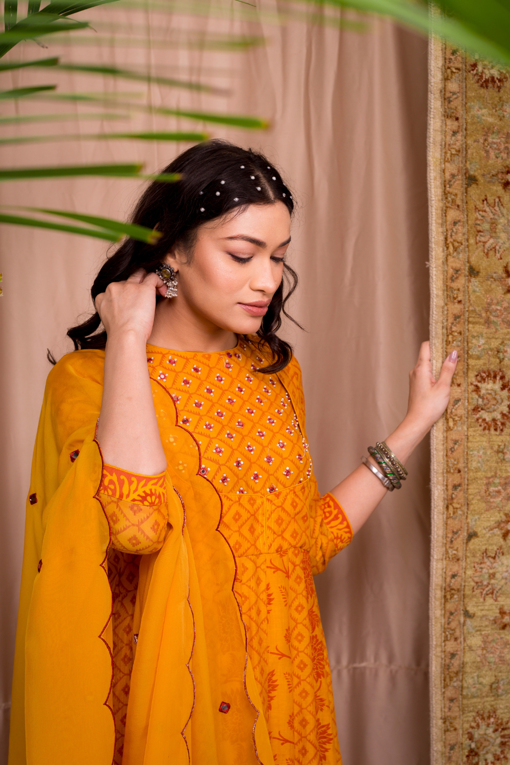 Naaz Style 04 (Mirror Yoke Block Kali)