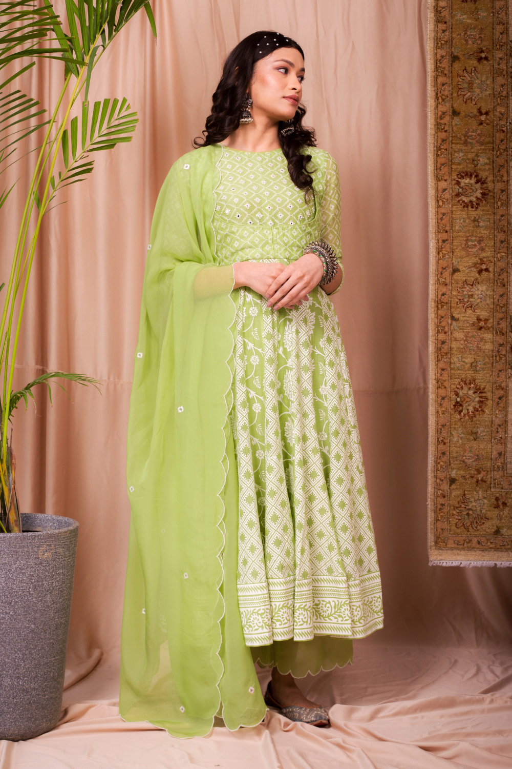 Naaz Style 04 (Mirror Yoke Block Kali)