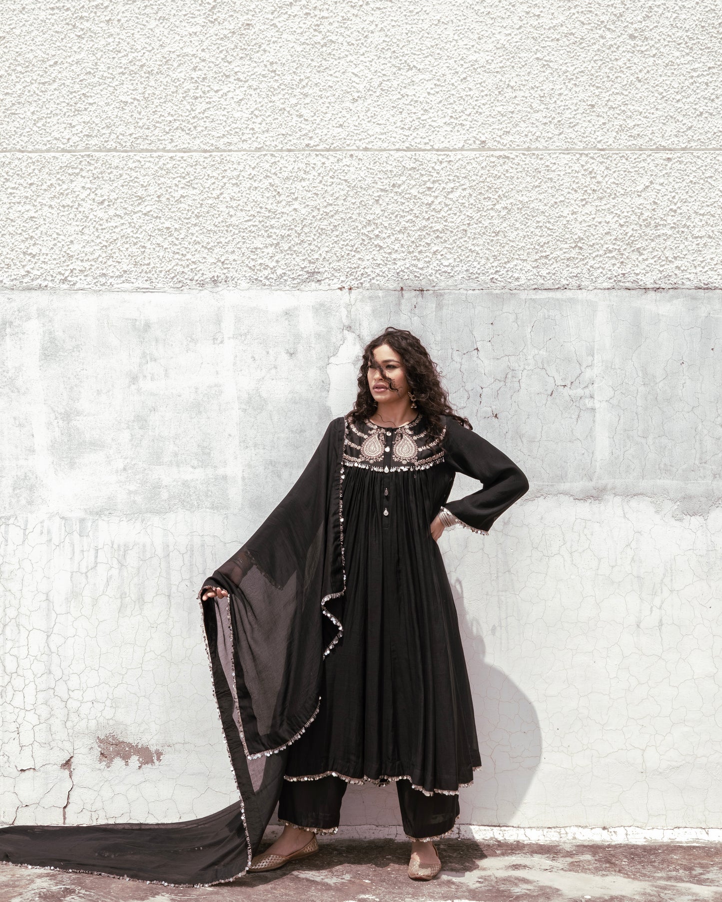 ROOHANI CHAMELI BLACK