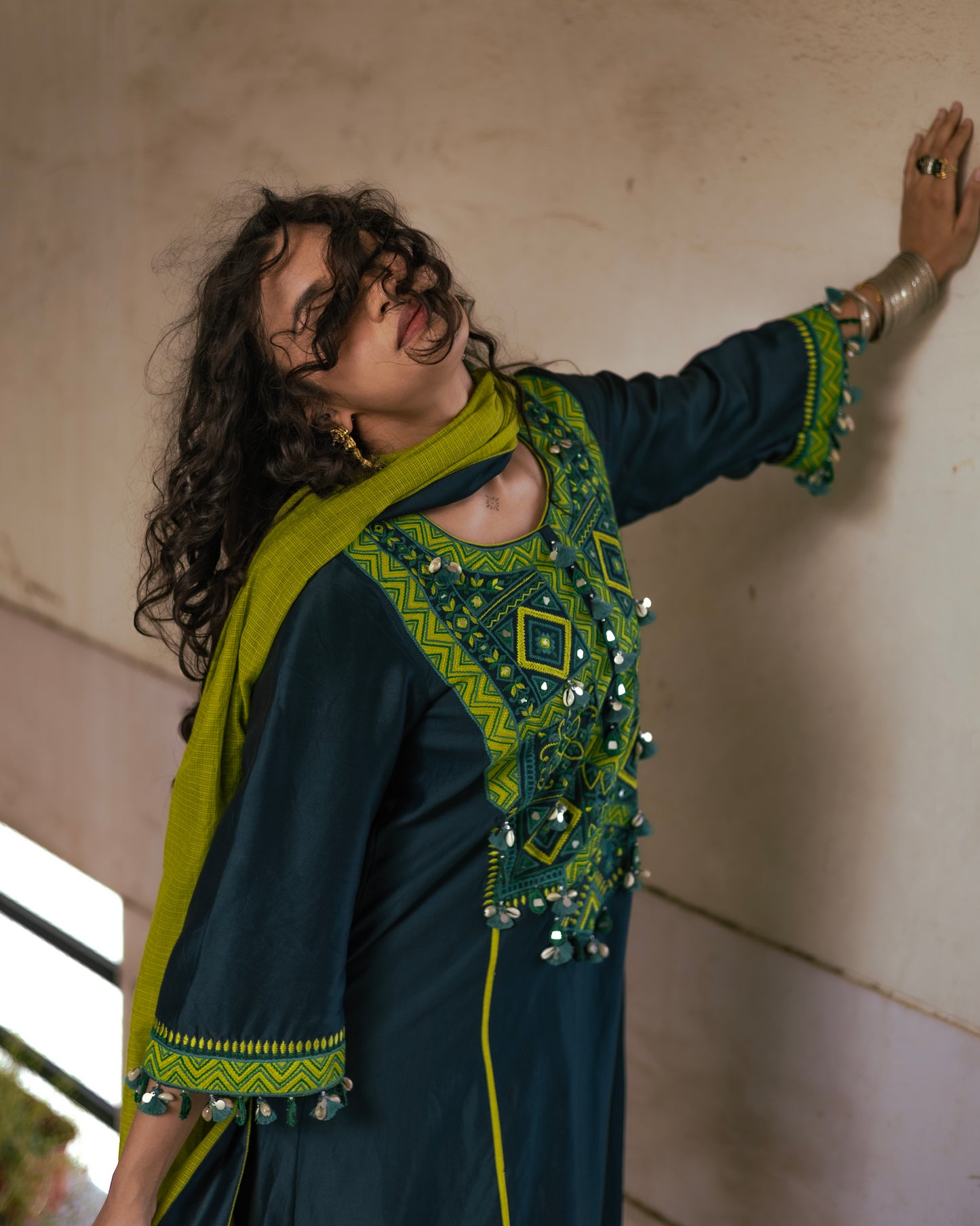 ROOHANI - 23