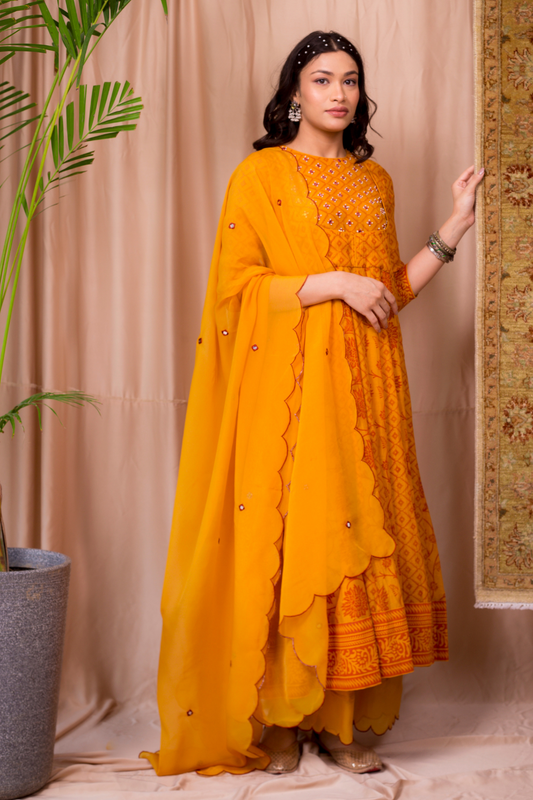 Naaz Style 04 (Mirror Yoke Block Kali)