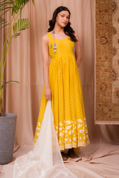 Naaz Style 01 (Floral Gehra Block)